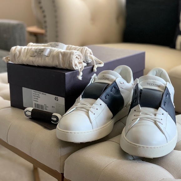 Valentino Tennis Stripe Sneaker - Picture 10 of 10